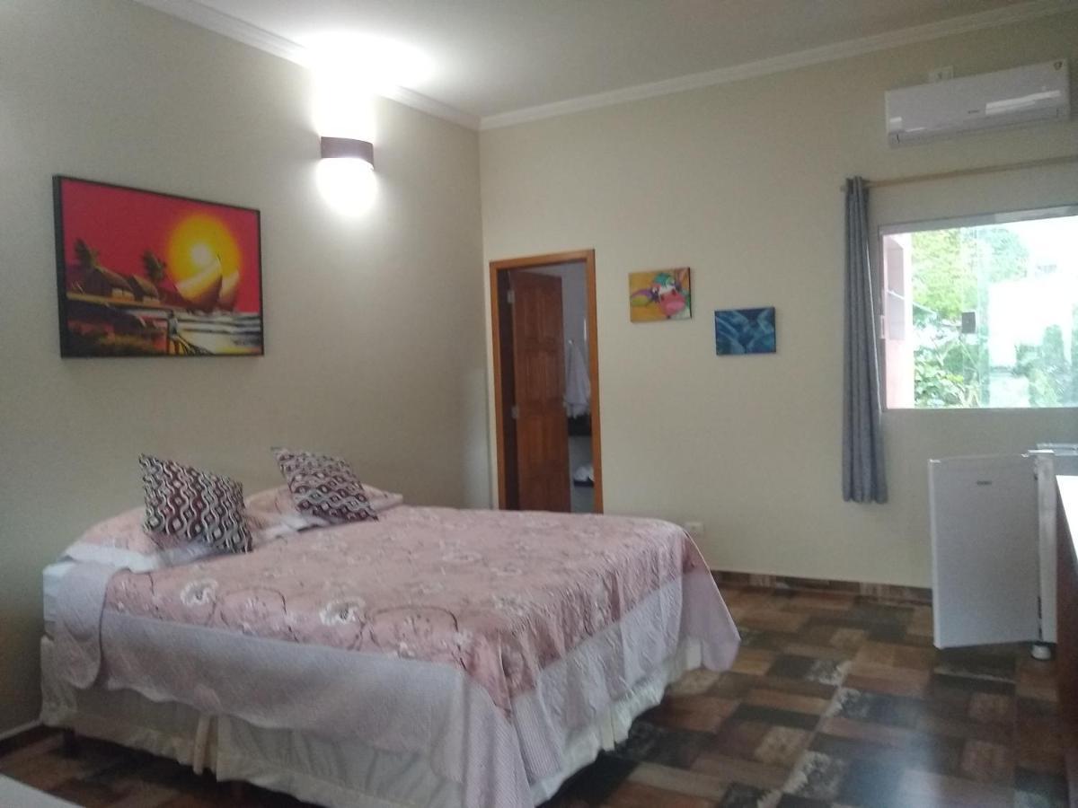 Velinn Pousada Toca Do Guaiamum Homestay Ubatuba